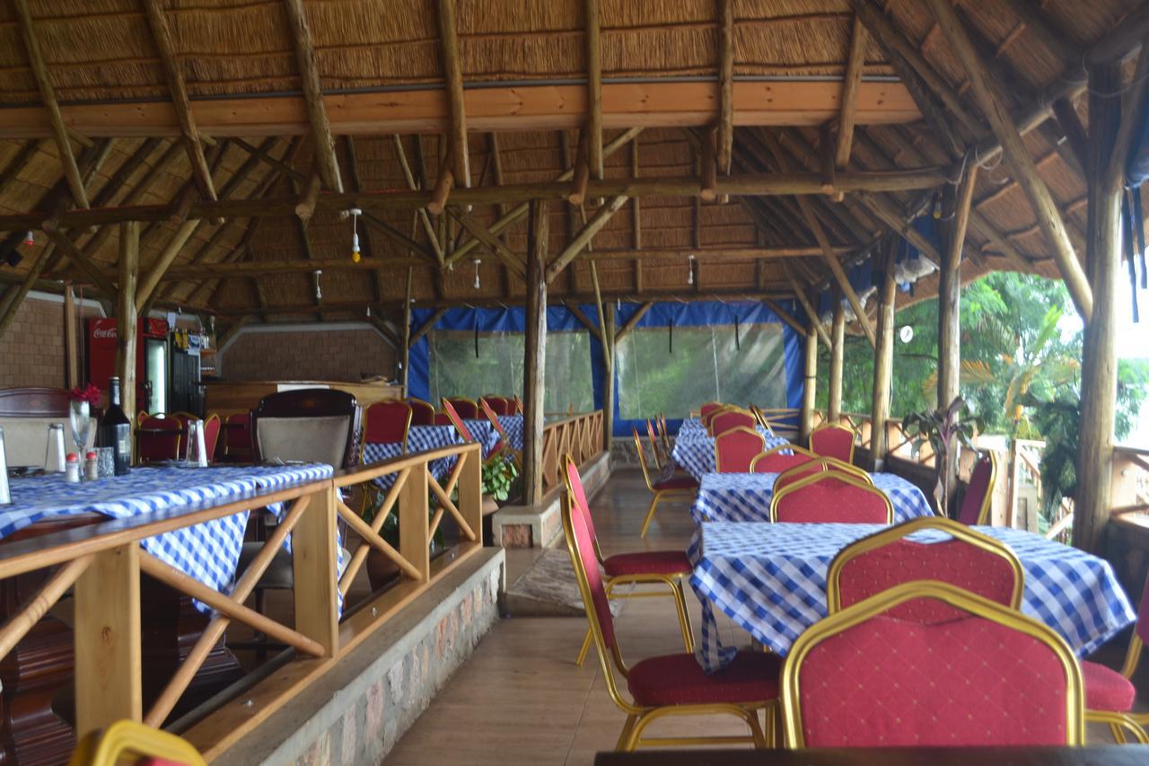 The Palms Beach Hotel And Restaurant Limited Entebbe Esterno foto