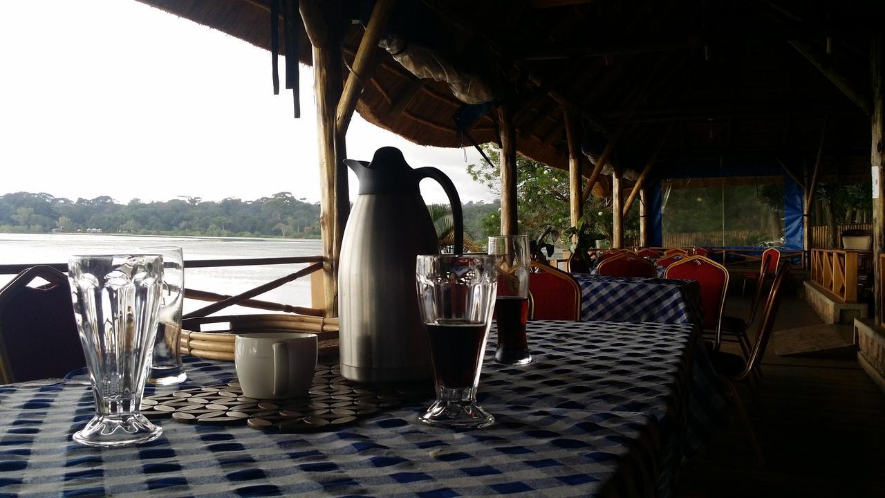 The Palms Beach Hotel And Restaurant Limited Entebbe Esterno foto